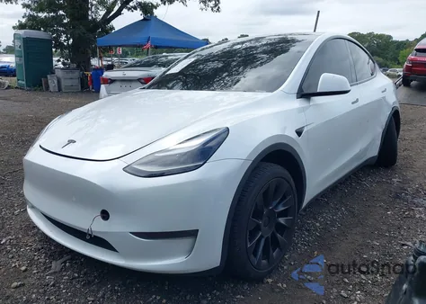 2024 Tesla Model Y Long Range Dual Motor All-Wheel Drive from USA, damaged, VIN 7SAYGDEE9RA221671